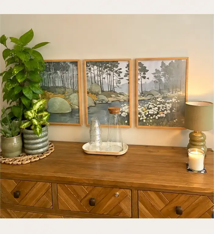 Warm details in the Quiet Space counselling room
